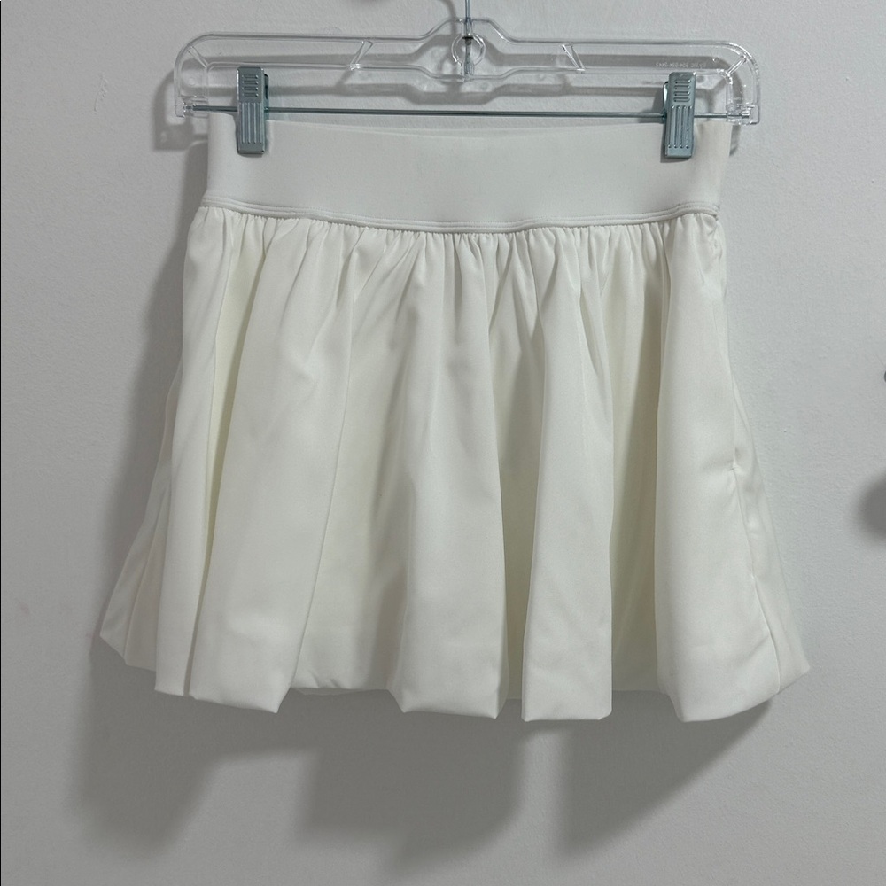 Elegant White Women's Bubble Skirt - Picture 2 of 2